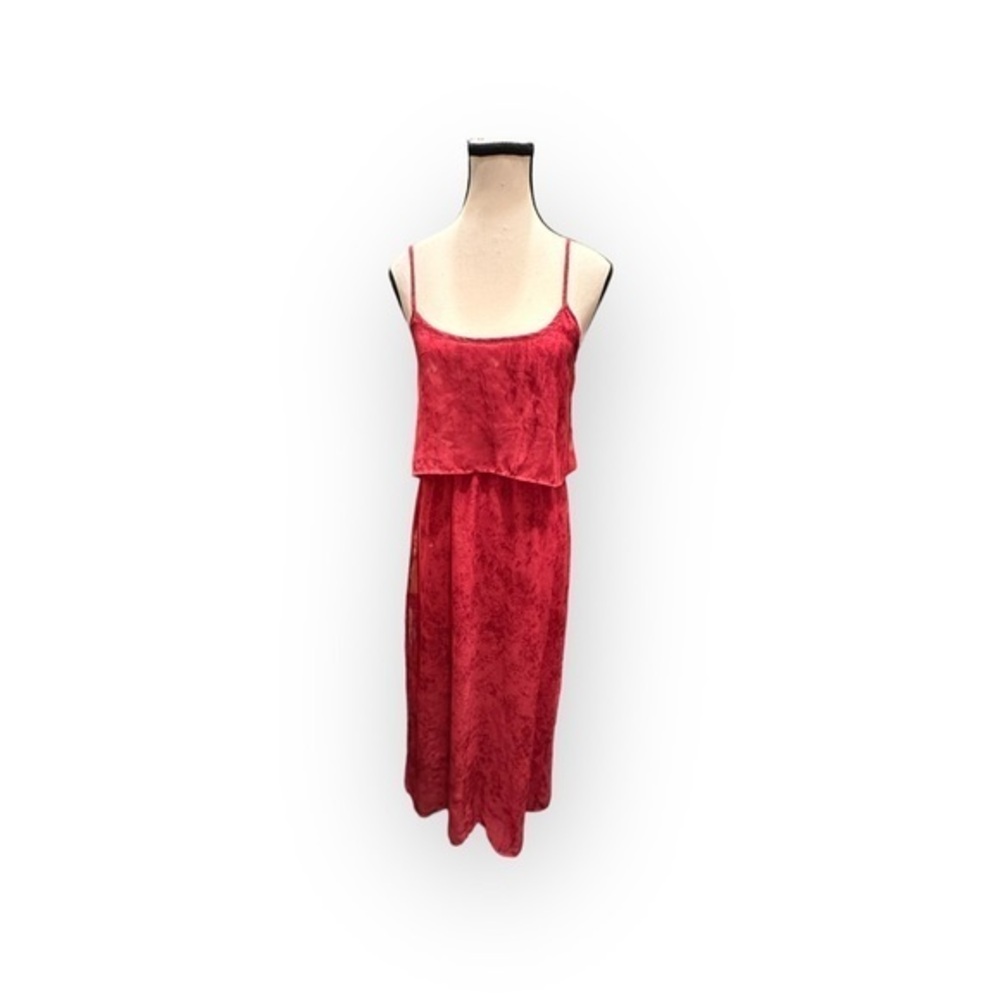 Staring at Stars / Urban Outfitters Raspberry Tiered Maxi Dress Size Small